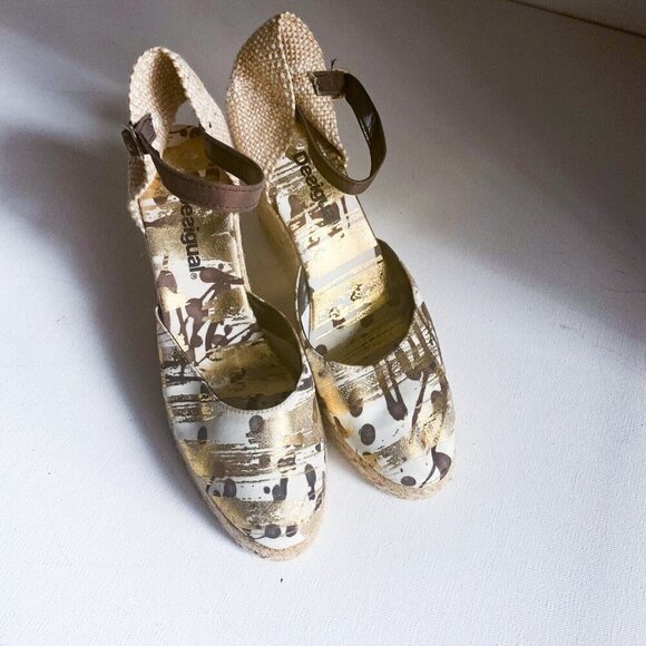 DESIGUAL Gold Paint Splatter Espadrille Wedges Sz 40 - Picture 2 of 9